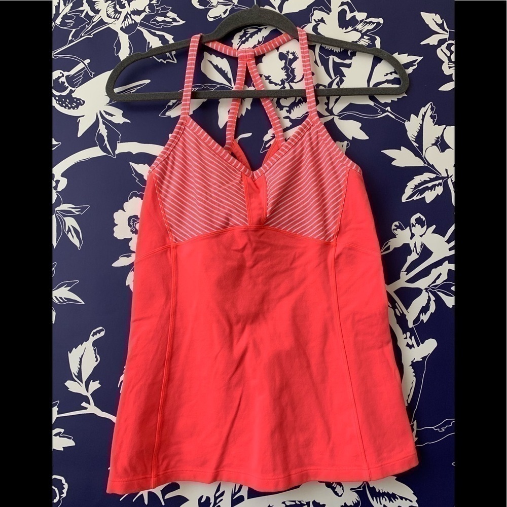 Athleta Coral tank Size S